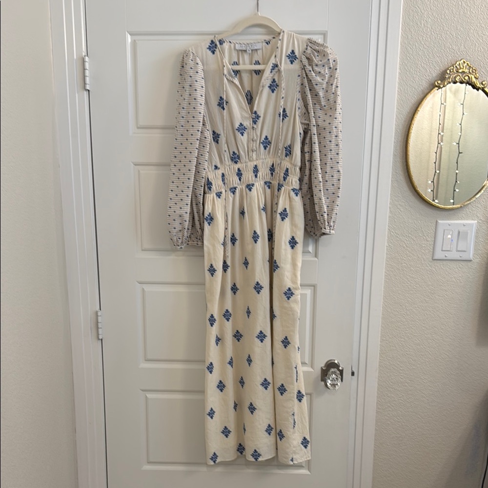 Elegant Cream and Blue Patterned Dress